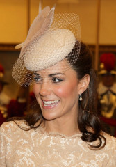 Catherine, Duchess of Cambridge фото №521779