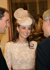 Catherine, Duchess of Cambridge фото №521778