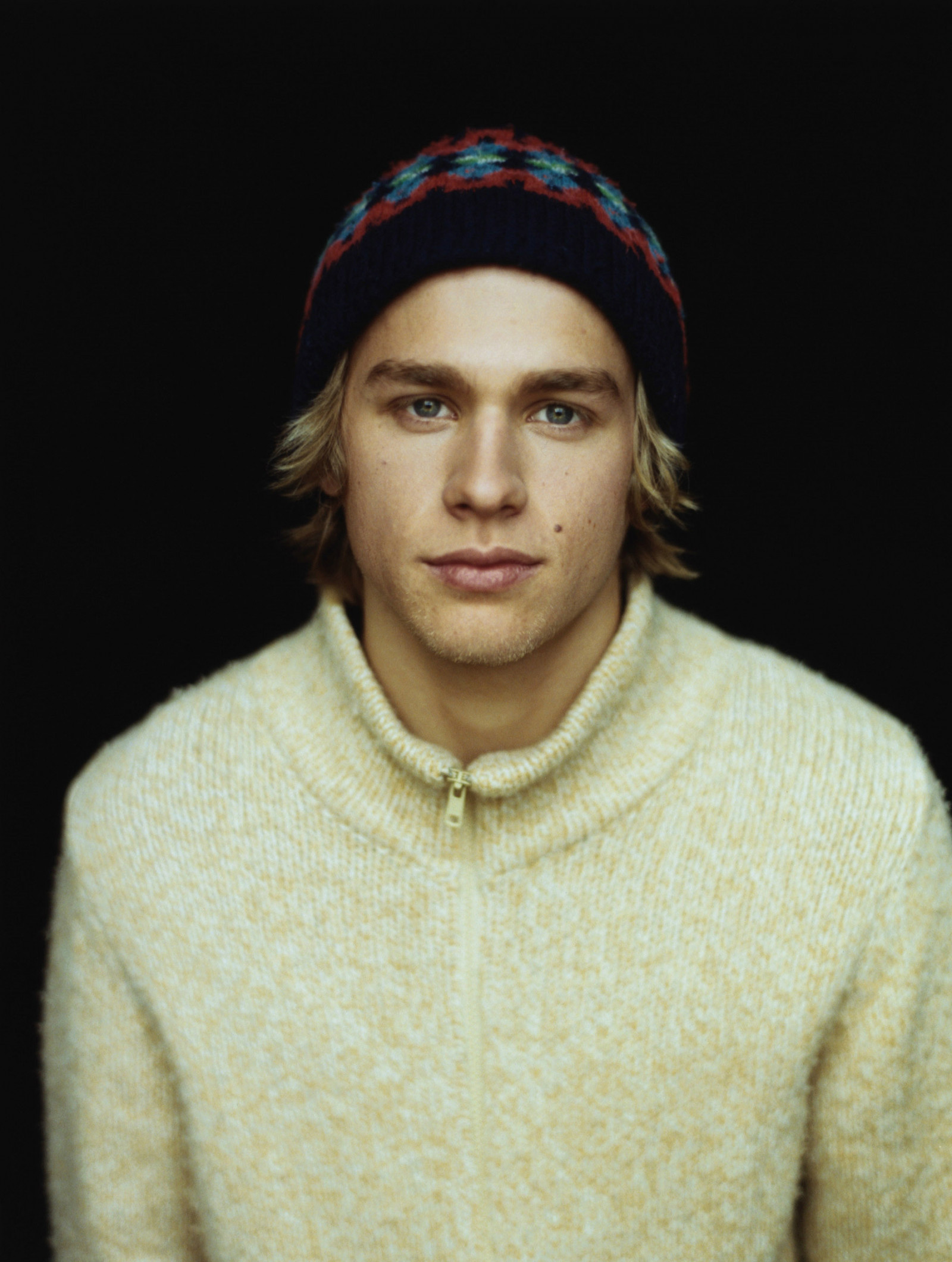 Чарли Ханнэм (Charlie Hunnam)