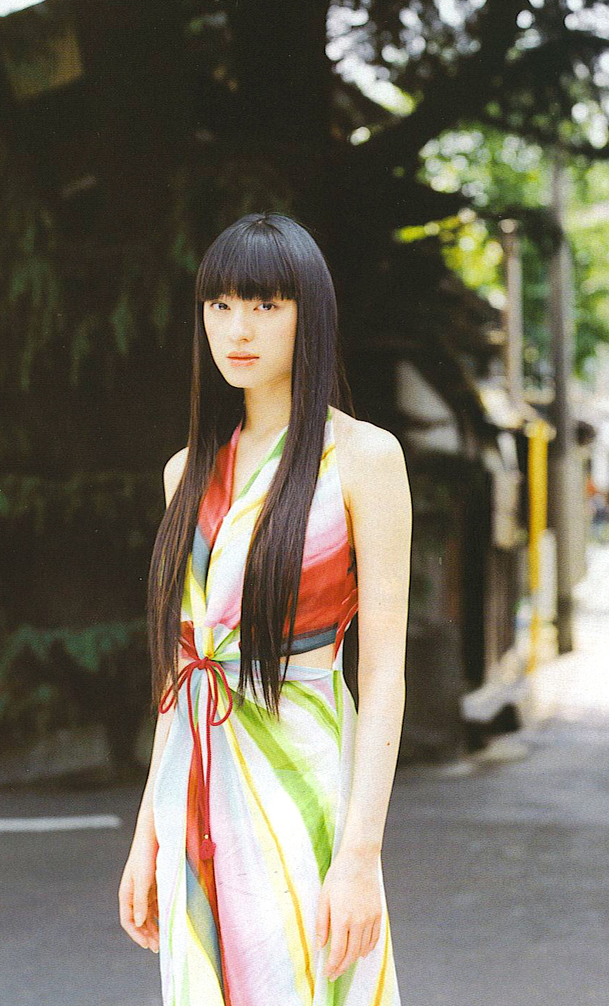 Чиаки Курияма (Chiaki Kuriyama)