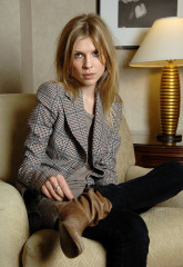 Clemence Poesy фото №246579