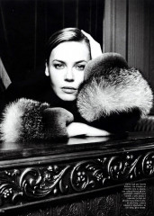 Connie Nielsen фото №18509