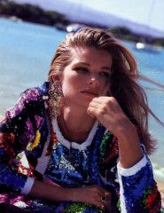 Cordula Reyer from Vanity Fair US March 1990 for Adriene Vittadini  фото №1387715