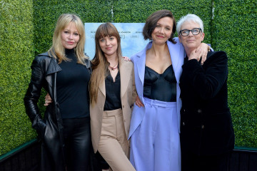Dakota Johnson-Netflix's The Lost Daughter Women's Luncheon And Screening At the фото №1320399