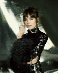 Dakota Johnson by Mary Rozzi for The Hollywood Reporter (2021) фото №1319700