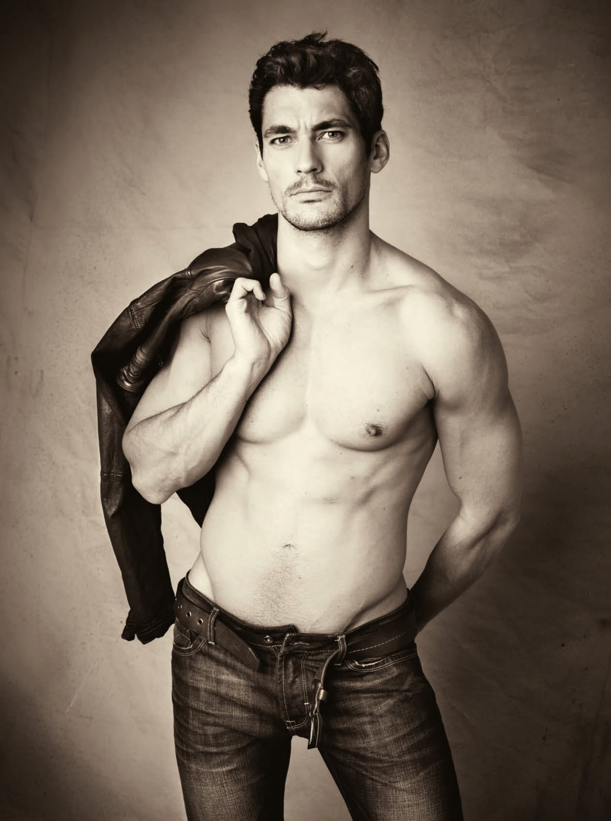 Дэвид Ганди (David Gandy)