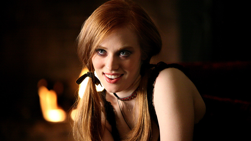 Дебора Энн Уолл (Deborah Ann Woll)