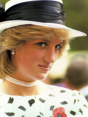 Diana Spencer фото №390154