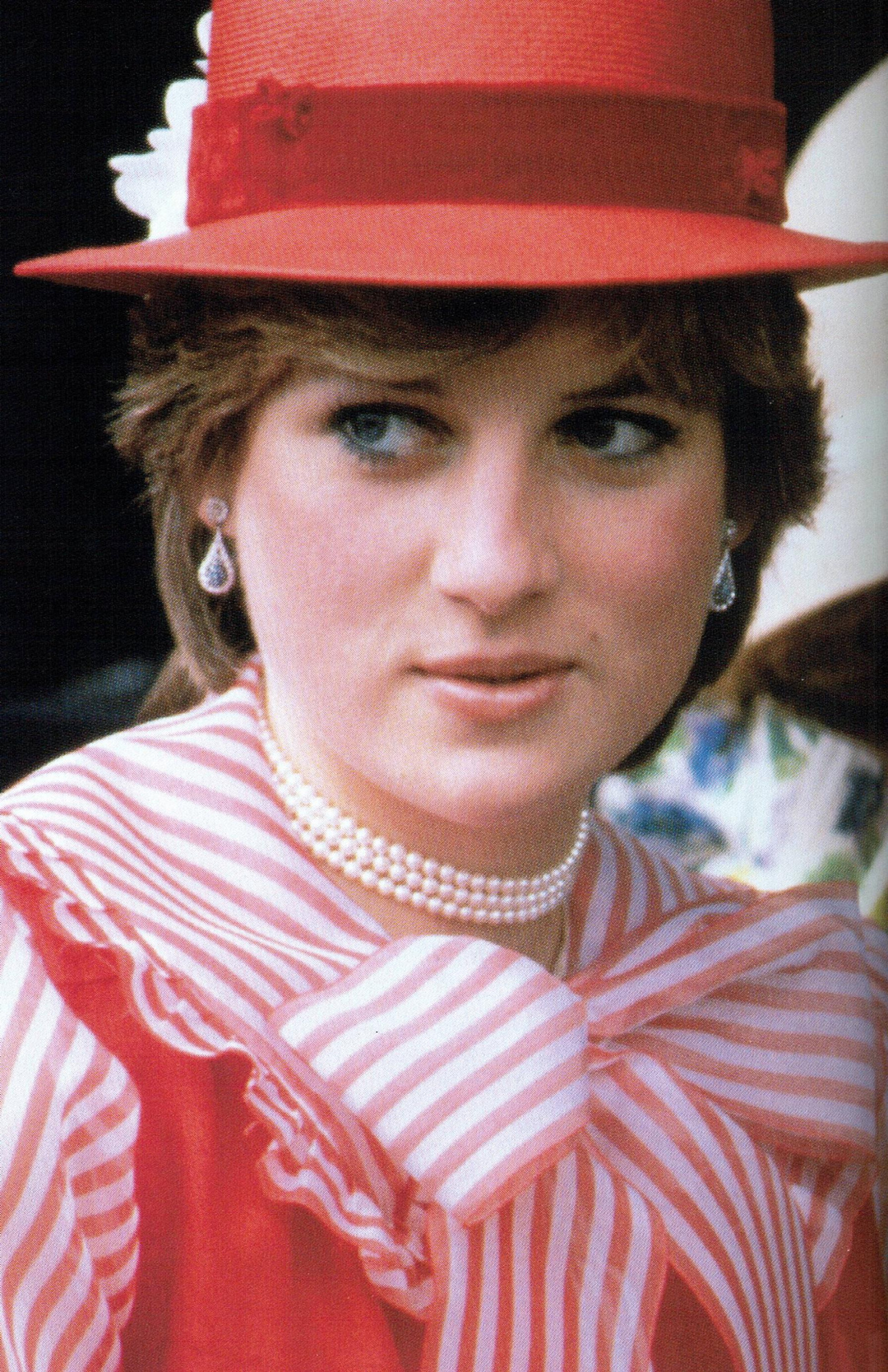 Диана Спенсер (Diana Spencer)