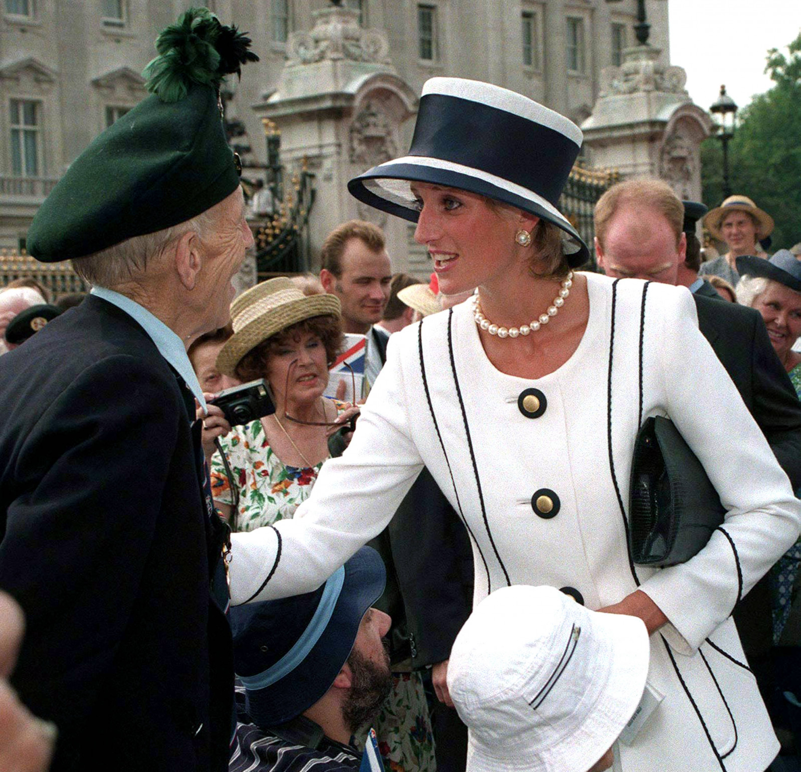 Диана Спенсер (Diana Spencer)