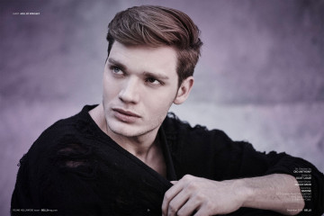 Dominic Sherwood фото №946553