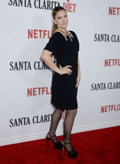 Drew Barrymore – ‘Santa Clarita Diet’ Premiere in Hollywood фото №937583