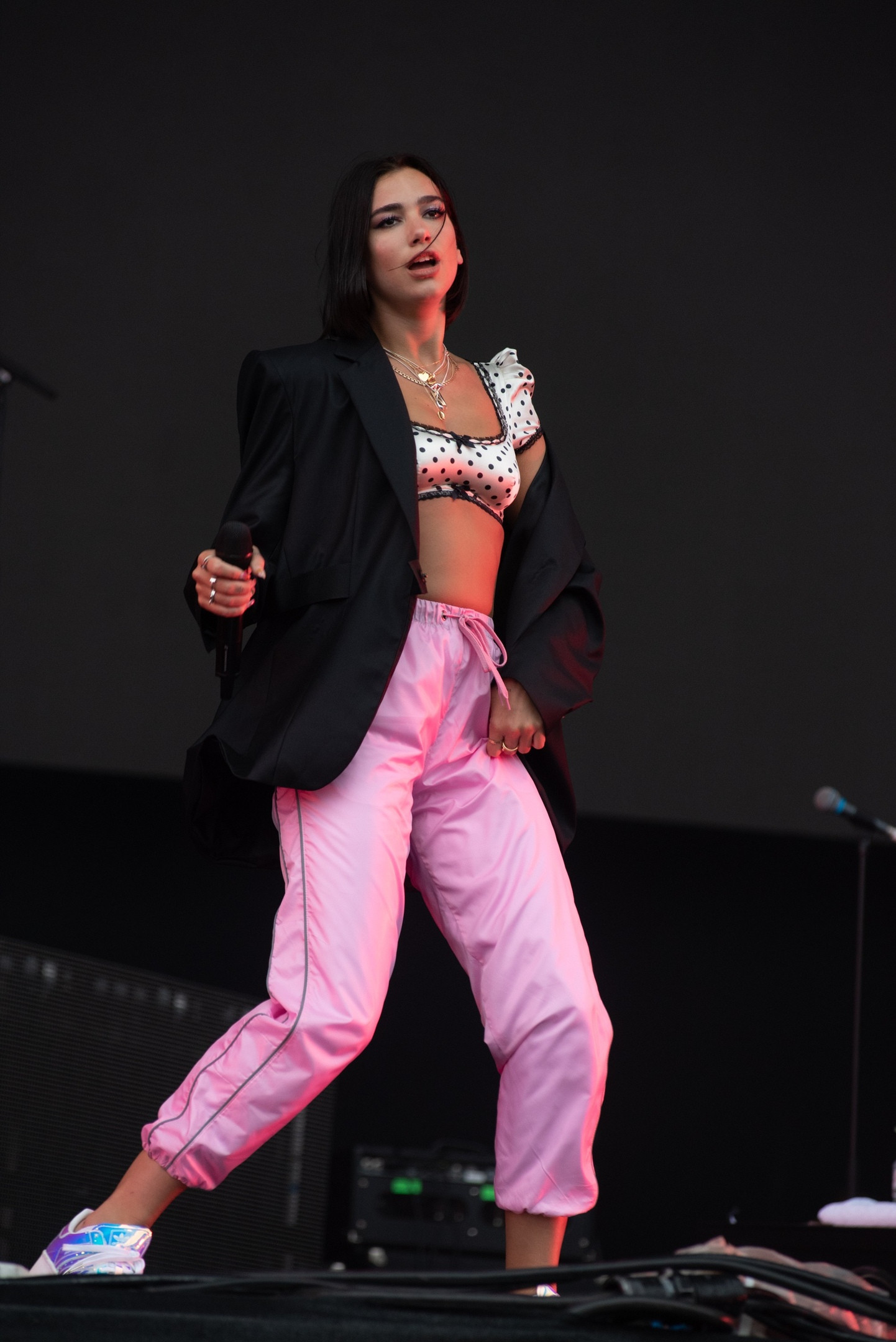 Дуа Липа (Dua Lipa)