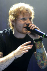 Ed Sheeran - 93.7 Alice In Winterland 12/04/2014 фото №1070535