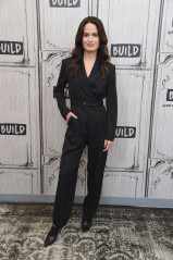 Elizabeth Reaser-Build Series фото №1106440