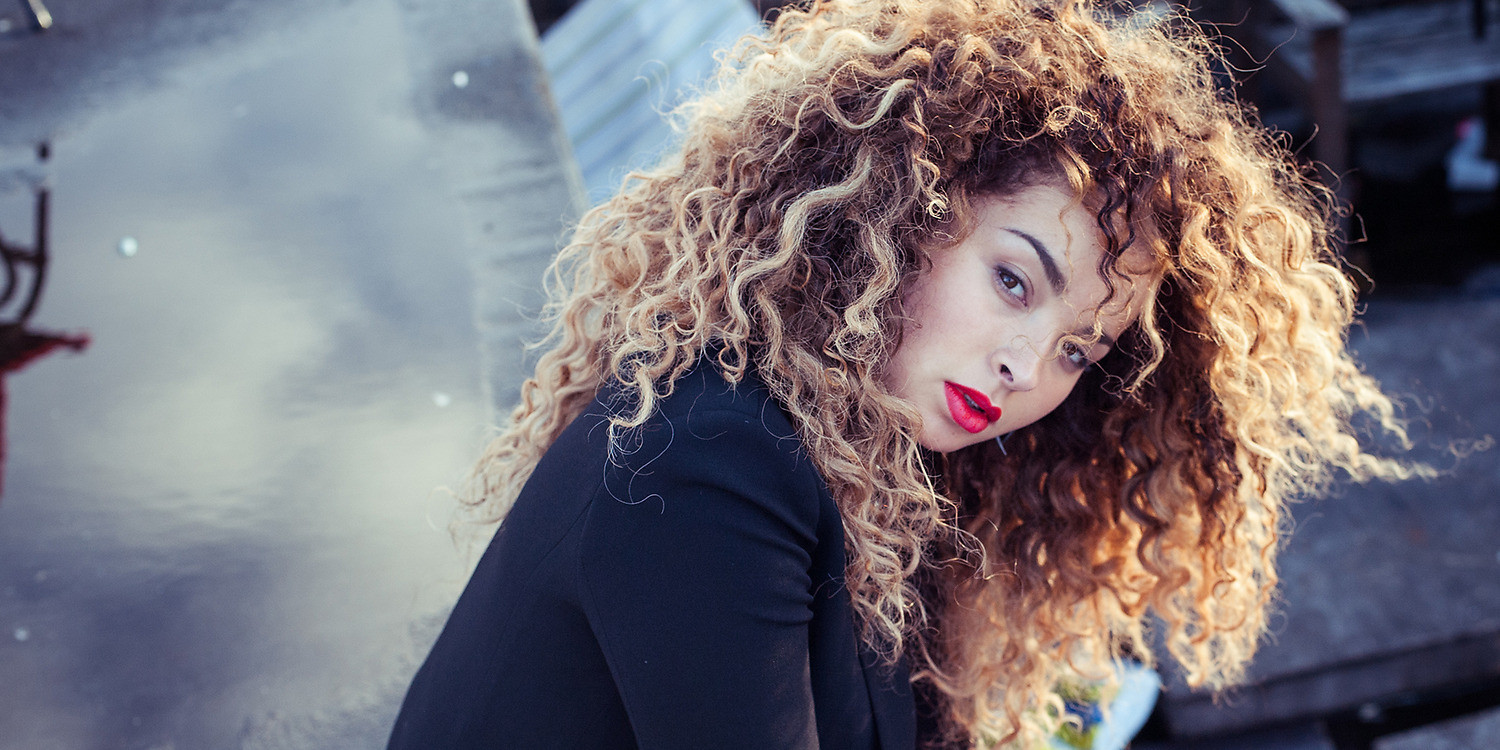 Элла Эйр (Ella Eyre)