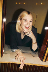 Elle Fanning – Cartier Grain de Café Collection August 2024 фото №1402012