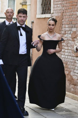 Emilia Clarke - Chaumet Gala Dinner in Venice 06/12/2024 фото №1397198