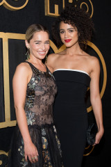 Emilia Clarke - Emmy Awards in LA 09/17/2018 фото №1101860