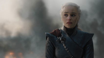 Emilia Clarke - 'Game Of Thrones' (2019) 8x05 'The Bells' фото №1219976