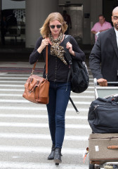 Emily VanCamp - LAX 07/07/2013 фото №1283116