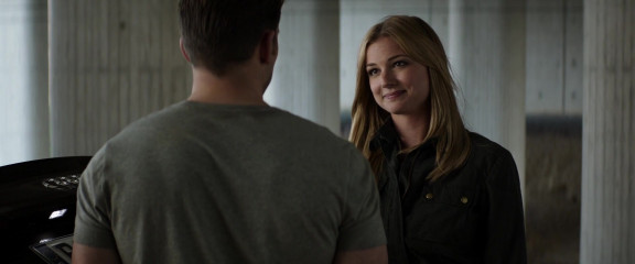 Emily VanCamp - Captain America: Civil War (2016) фото №1262109