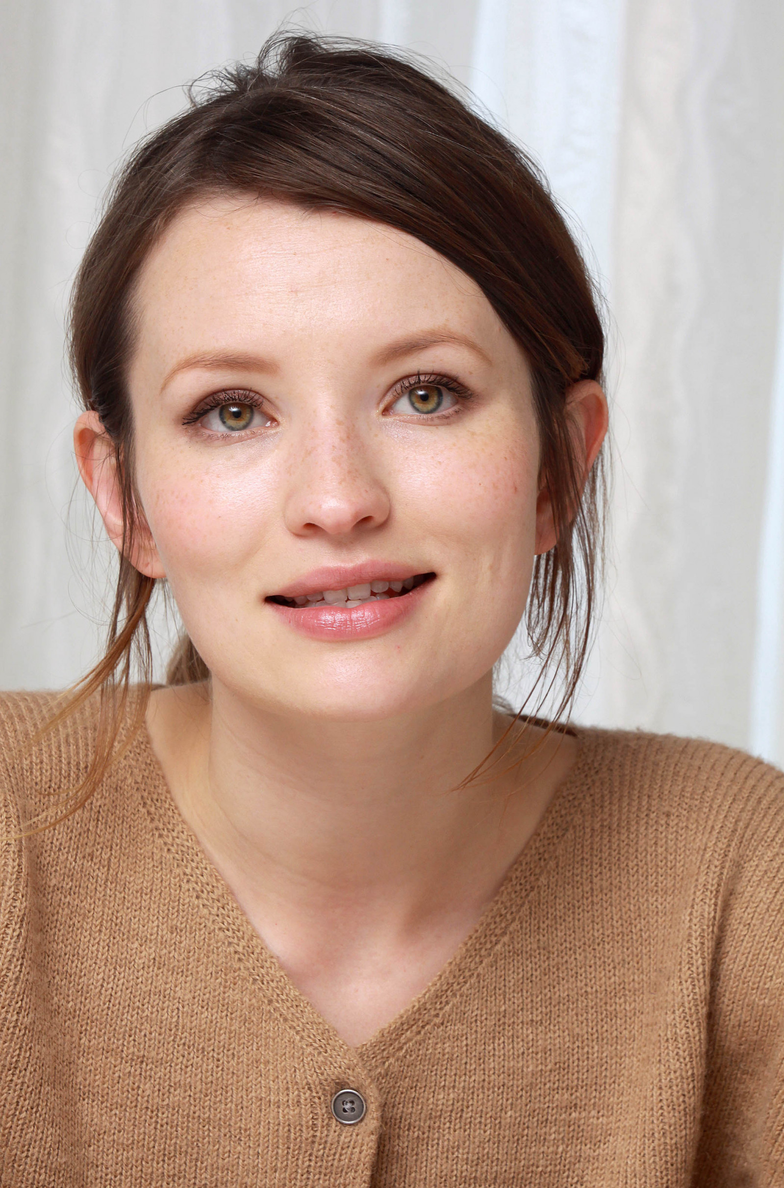 Эмили Браунинг (Emily Browning)