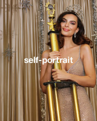 Emily Ratajkowski – for Self Portrait 2024 фото №1403744