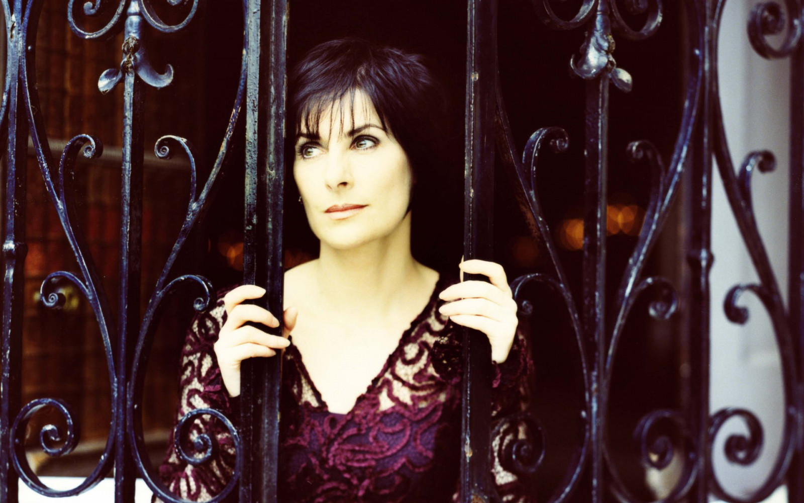 Эния (Enya)