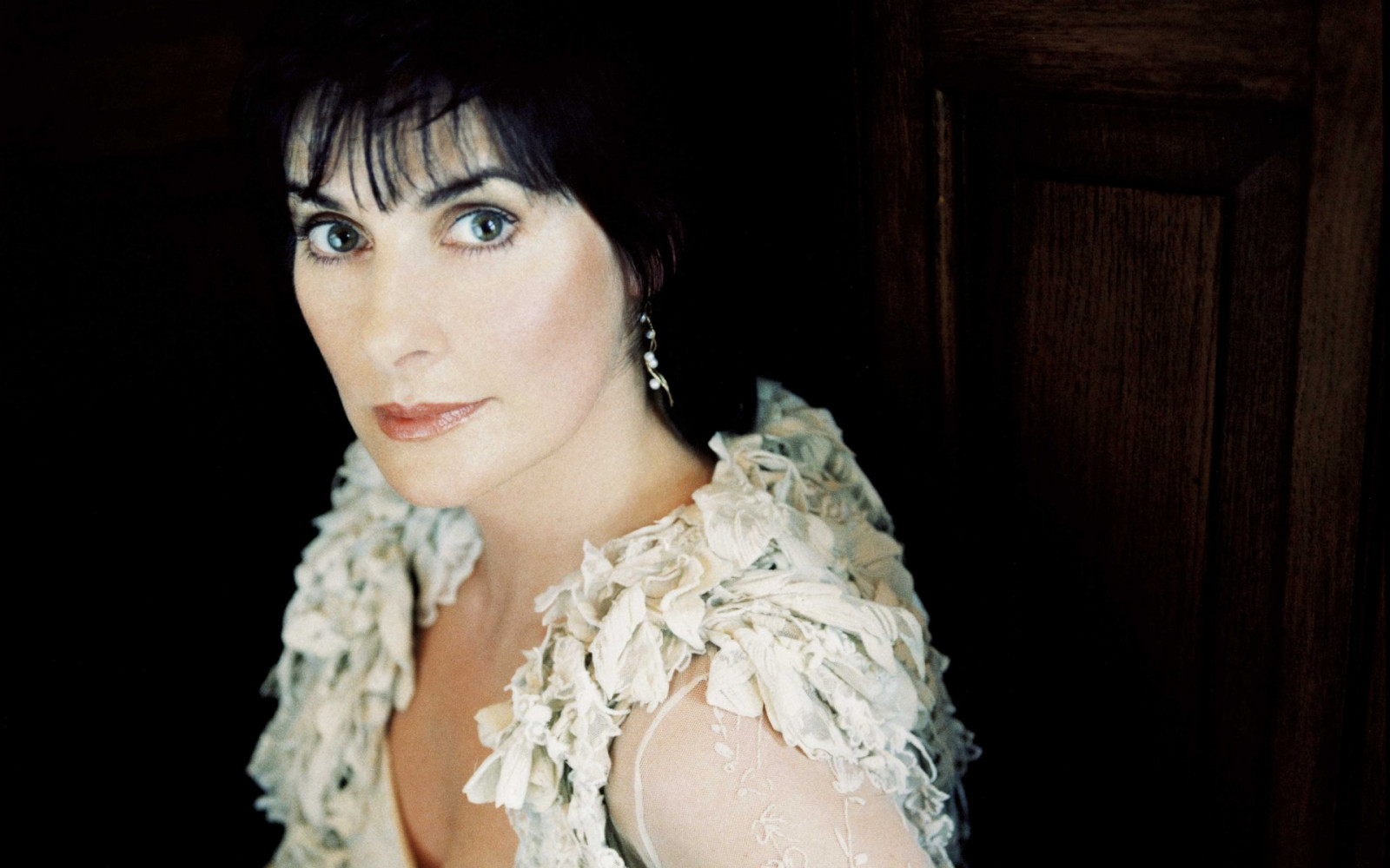 Эния (Enya)