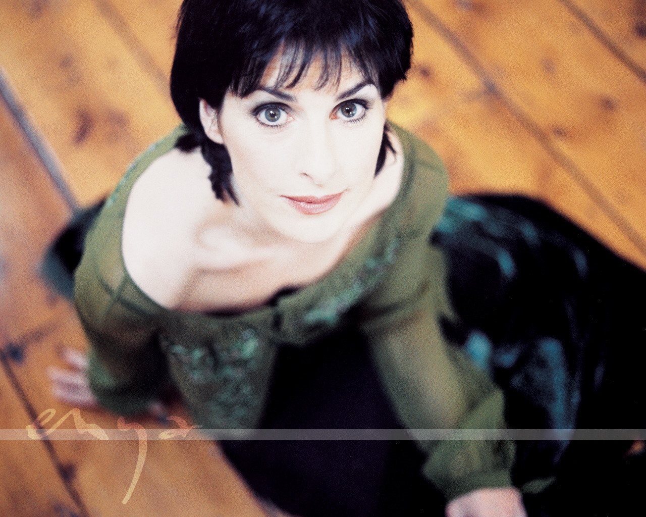 Эния (Enya)