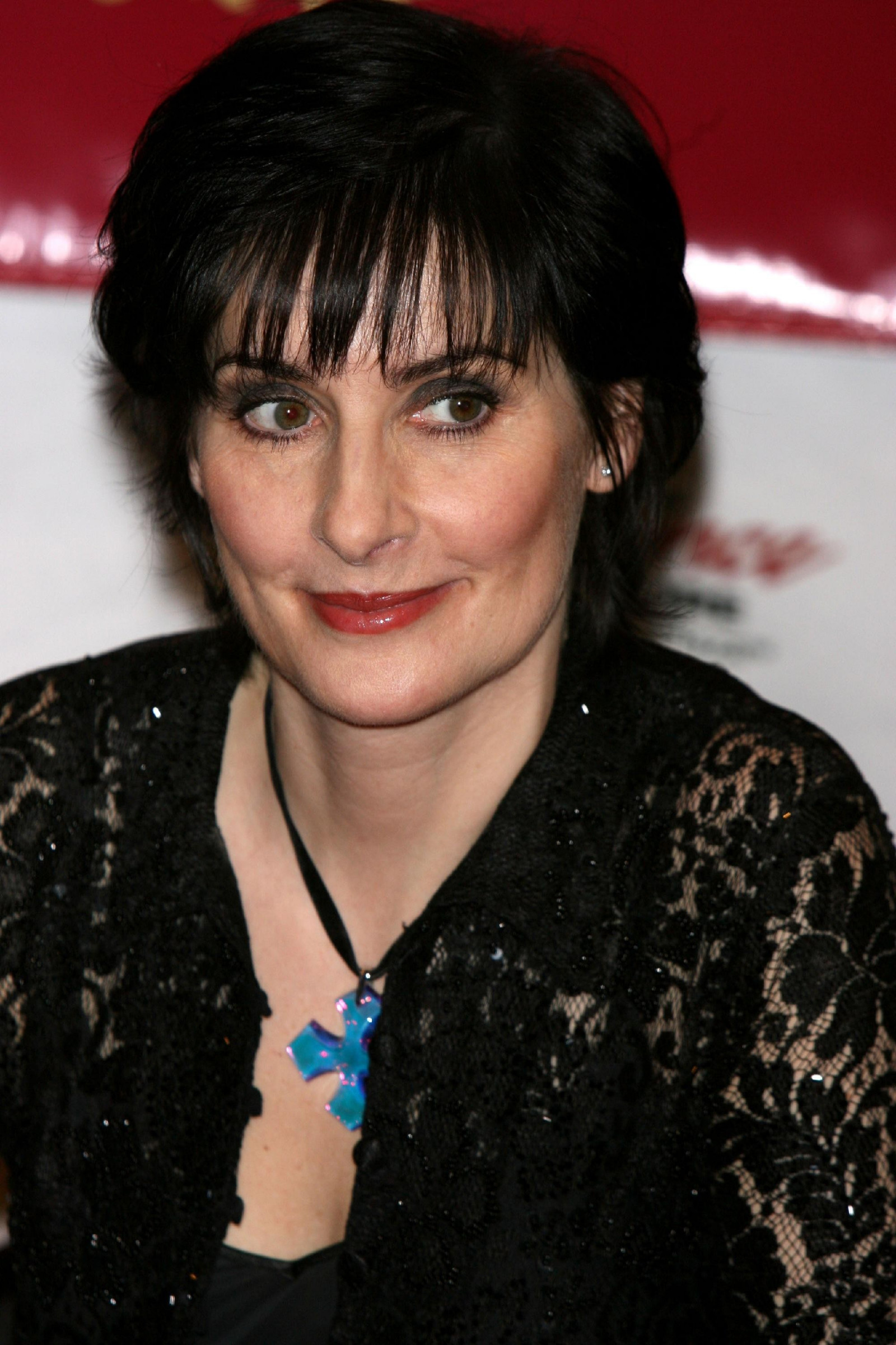 Эния (Enya)