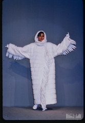 Famke Janssen for Jean Charles de Castelbajac FW 1986-1987 фото №1400031