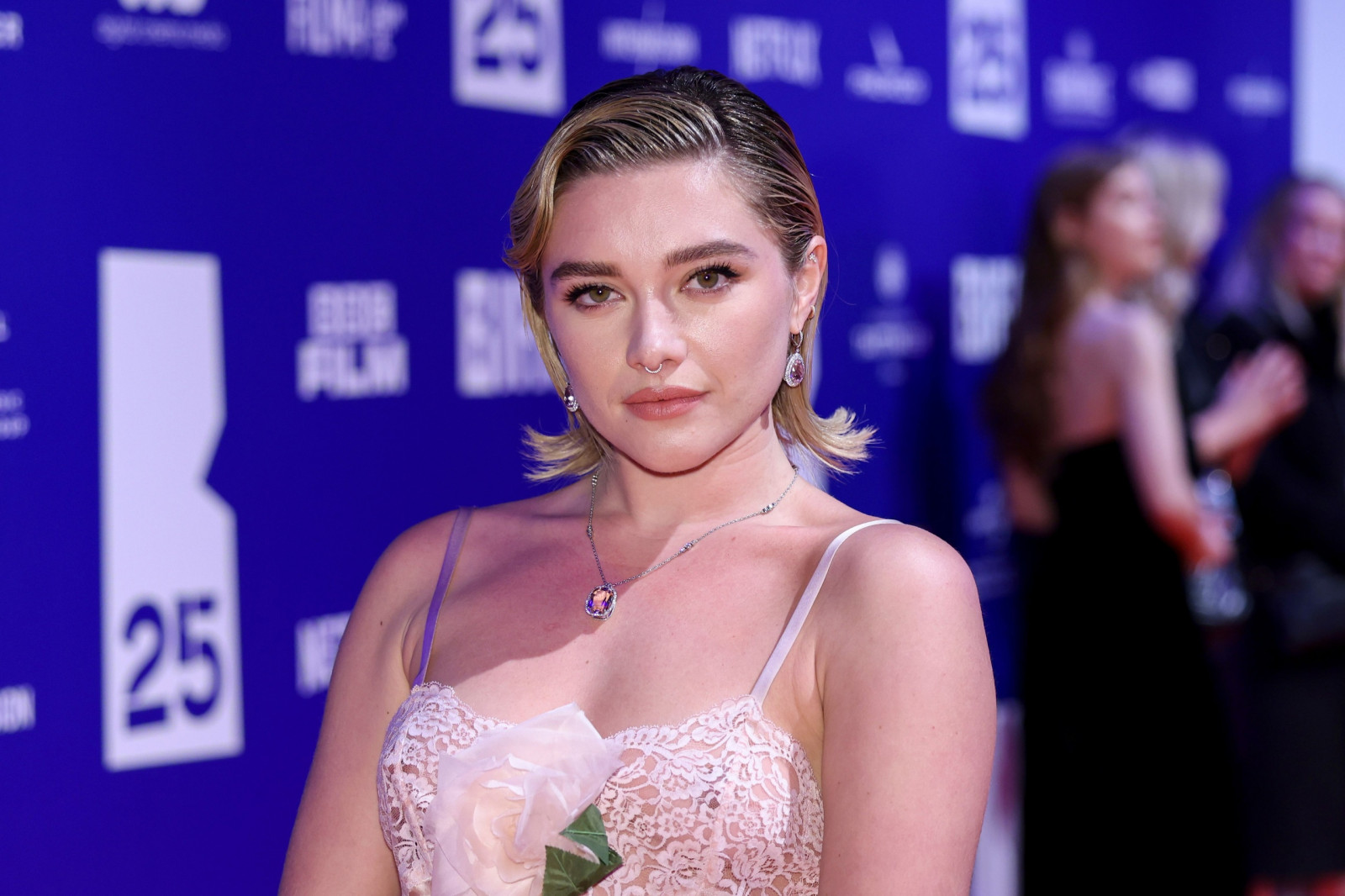 Флоренс Пью (Florence Pugh)