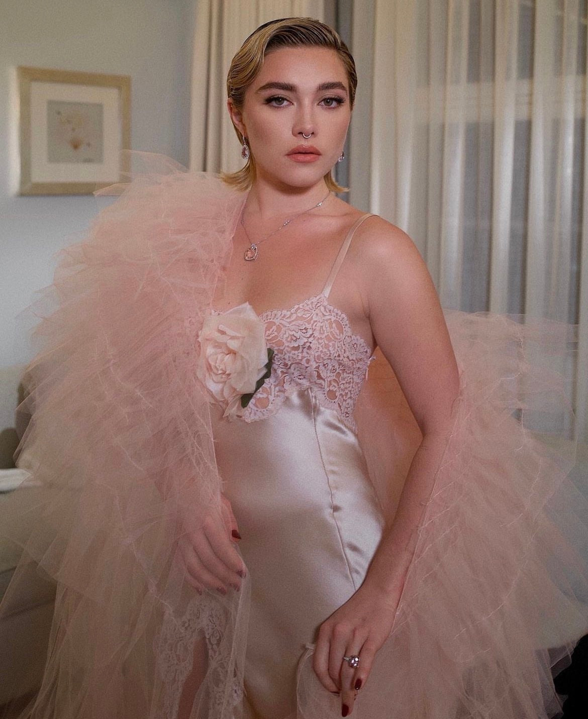 Флоренс Пью (Florence Pugh)