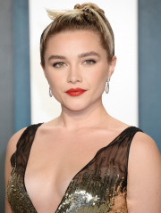 Florence Pugh - Vanity Fair Oscar Party, Los Angeles // February 9, 2020 фото №1269698