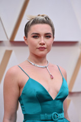 Florence Pugh - 92nd Annual Academy Awards in Los Angeles / 09.02.2020 фото №1271180