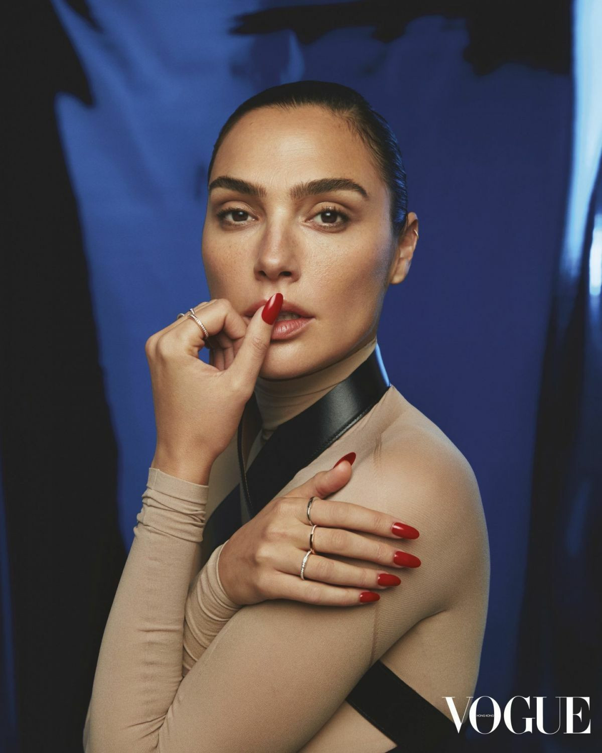 Галь Гадот - Gal Gadot фото №1372663 - Gal Gadot for Vogue Hong Kong ...