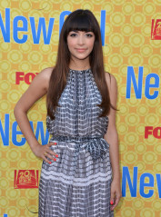 Hannah Simone фото №605067