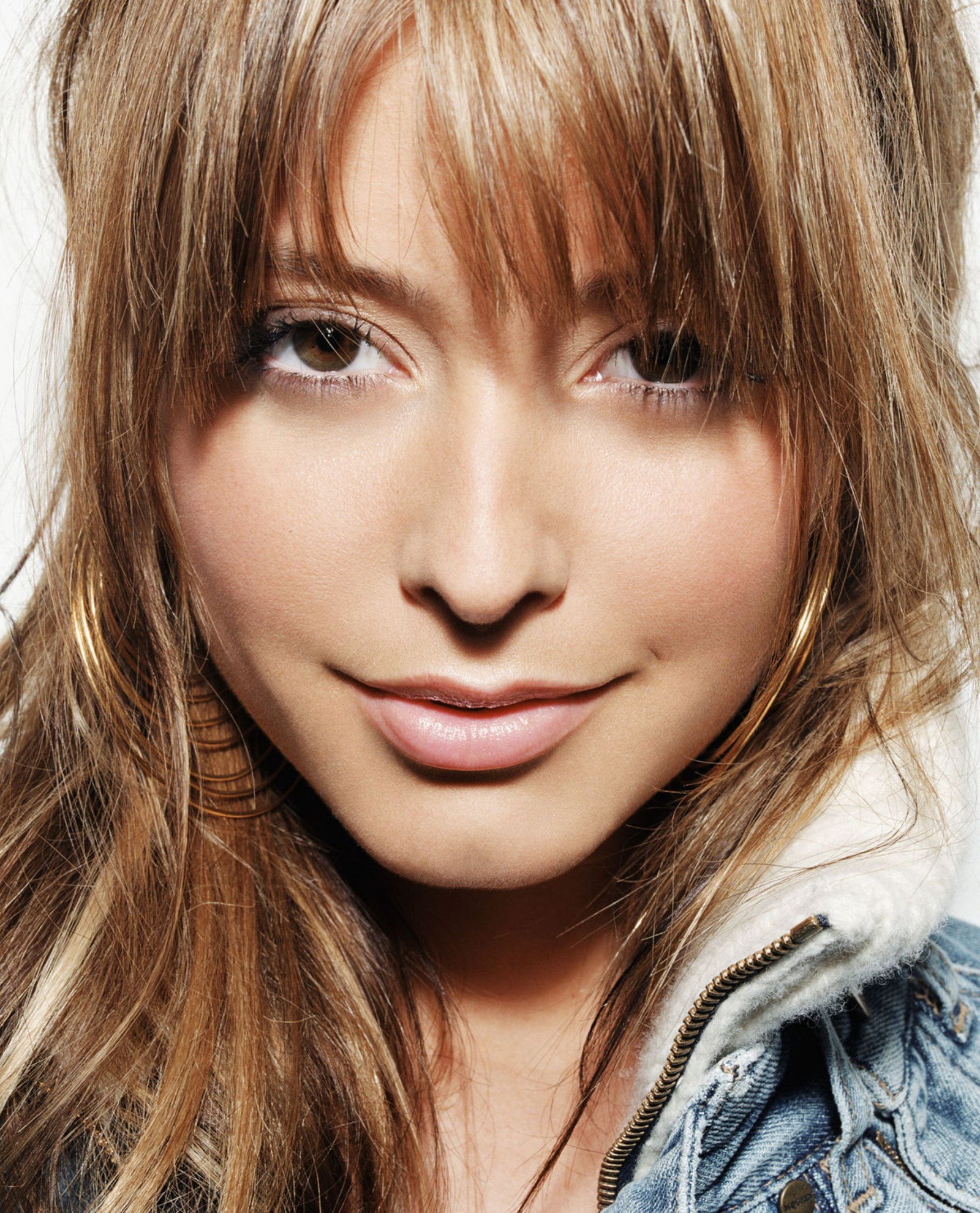 Холли Вэлэнс (Holly Valance)