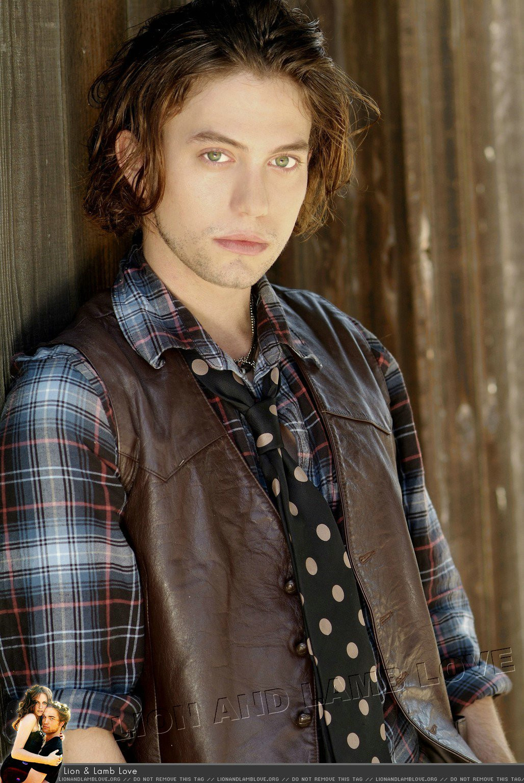 Джексон Рэтбоун (Jackson Rathbone)