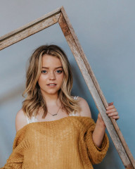 Jade Pettyjohn фото №1094749