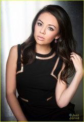 Janel Parrish фото №601029