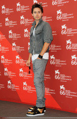 Jared Leto - 'Mr. Nobody' Photocall at 66th Venice Film Festival 09/11/2009 фото №1279362