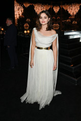 Jenna Coleman-The Fashion Awards 2021 фото №1324838