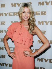 Jennifer Hawkins фото №227650