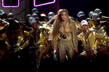 Jennifer Lopez - MTV VMA 08/20/2018 фото №1094100