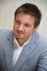 Jeremy Renner фото №599340