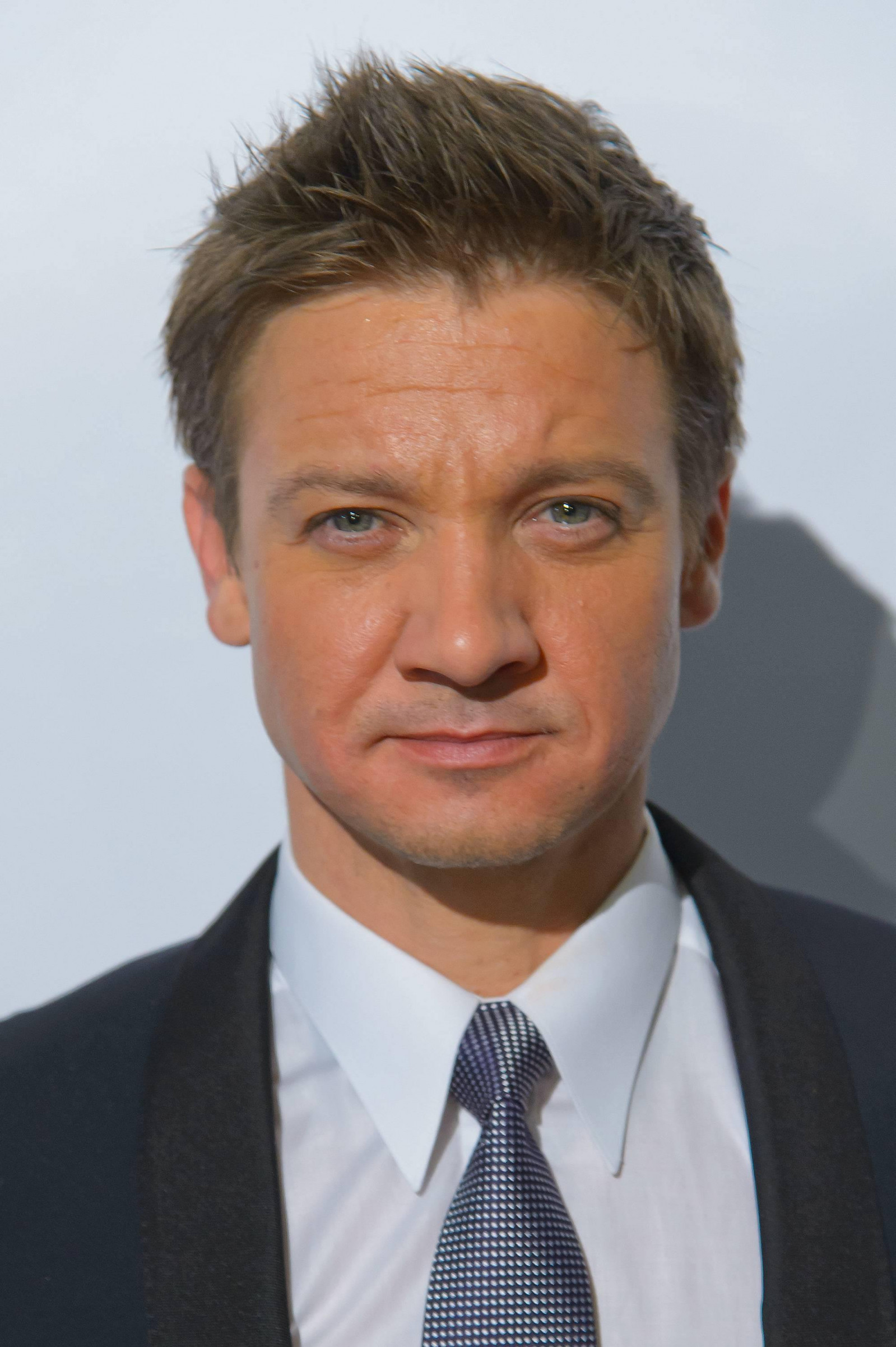 Джереми Реннер (Jeremy Renner)