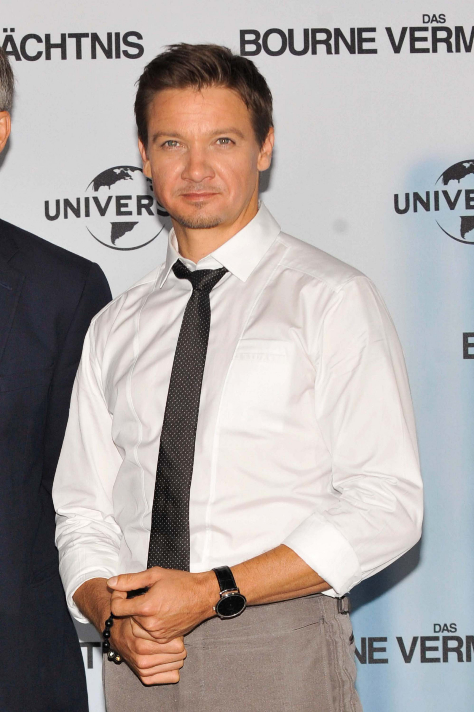 Джереми Реннер (Jeremy Renner)